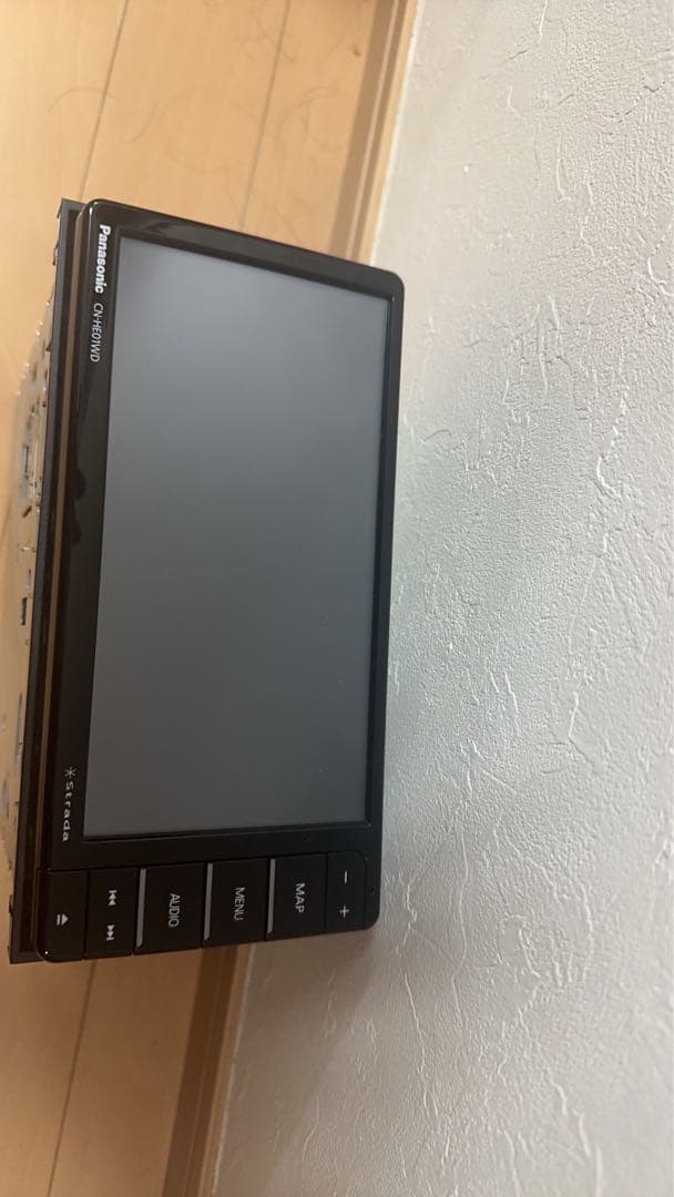 ✩送料込み✩Panasonic CN-HE01WD カーナビ