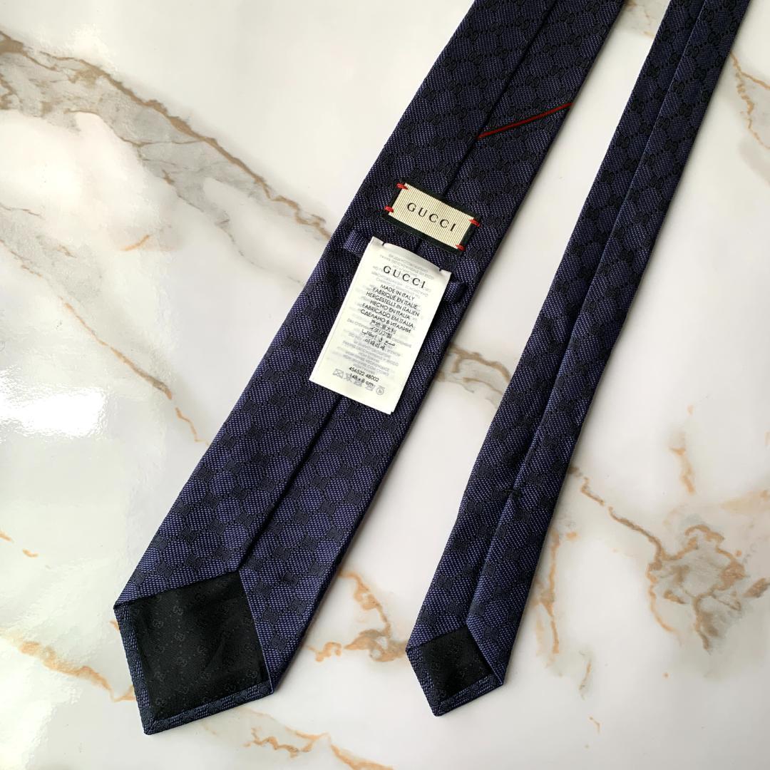 【未使用に近い】GUCCI ネクタイ GG柄 シルク シェリーライン　グッチ