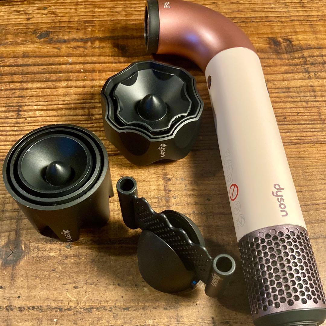 【中古】Dysonドライヤー