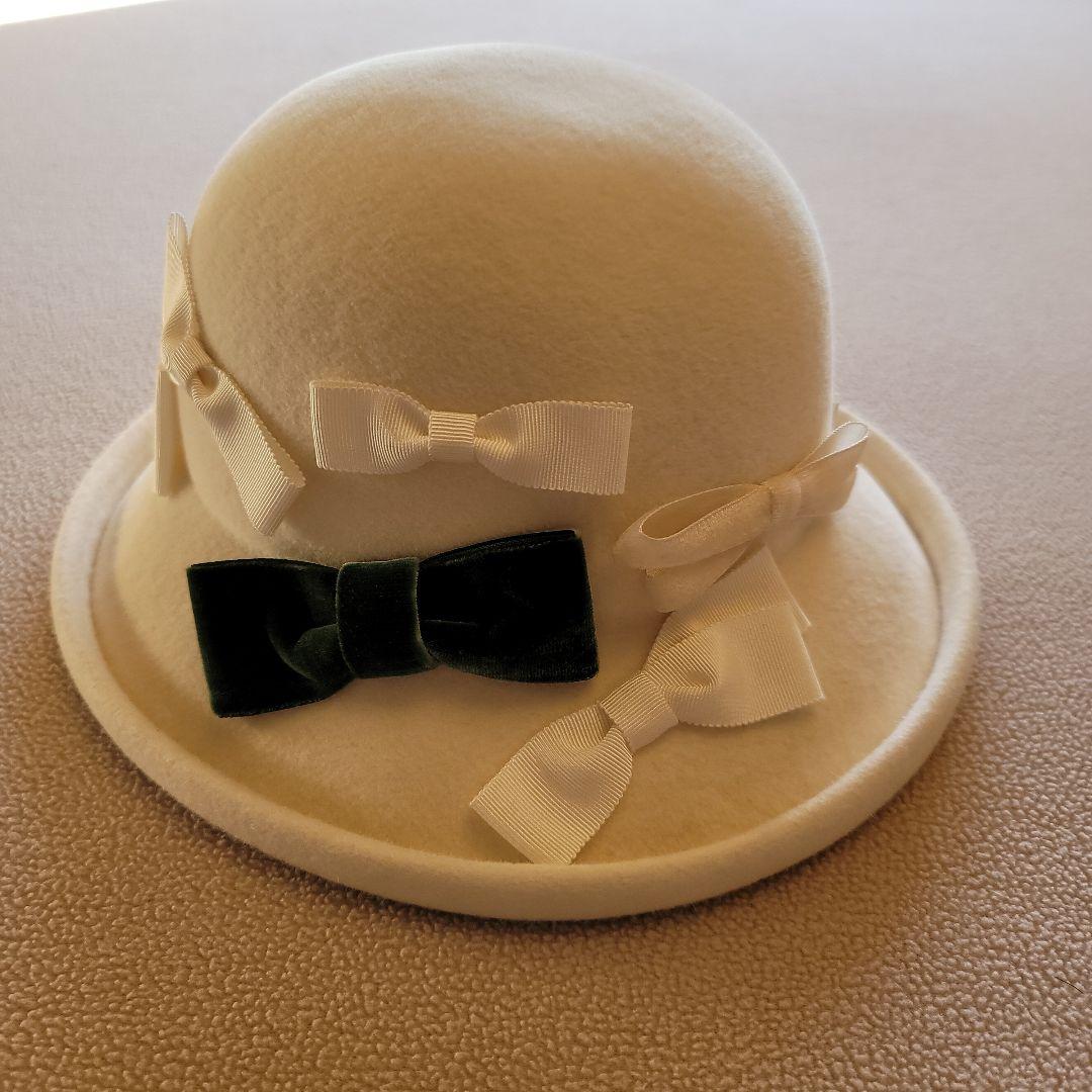 マキシン　リボンたっぷりホワイト帽 ⭐お箱無しのお値段です！