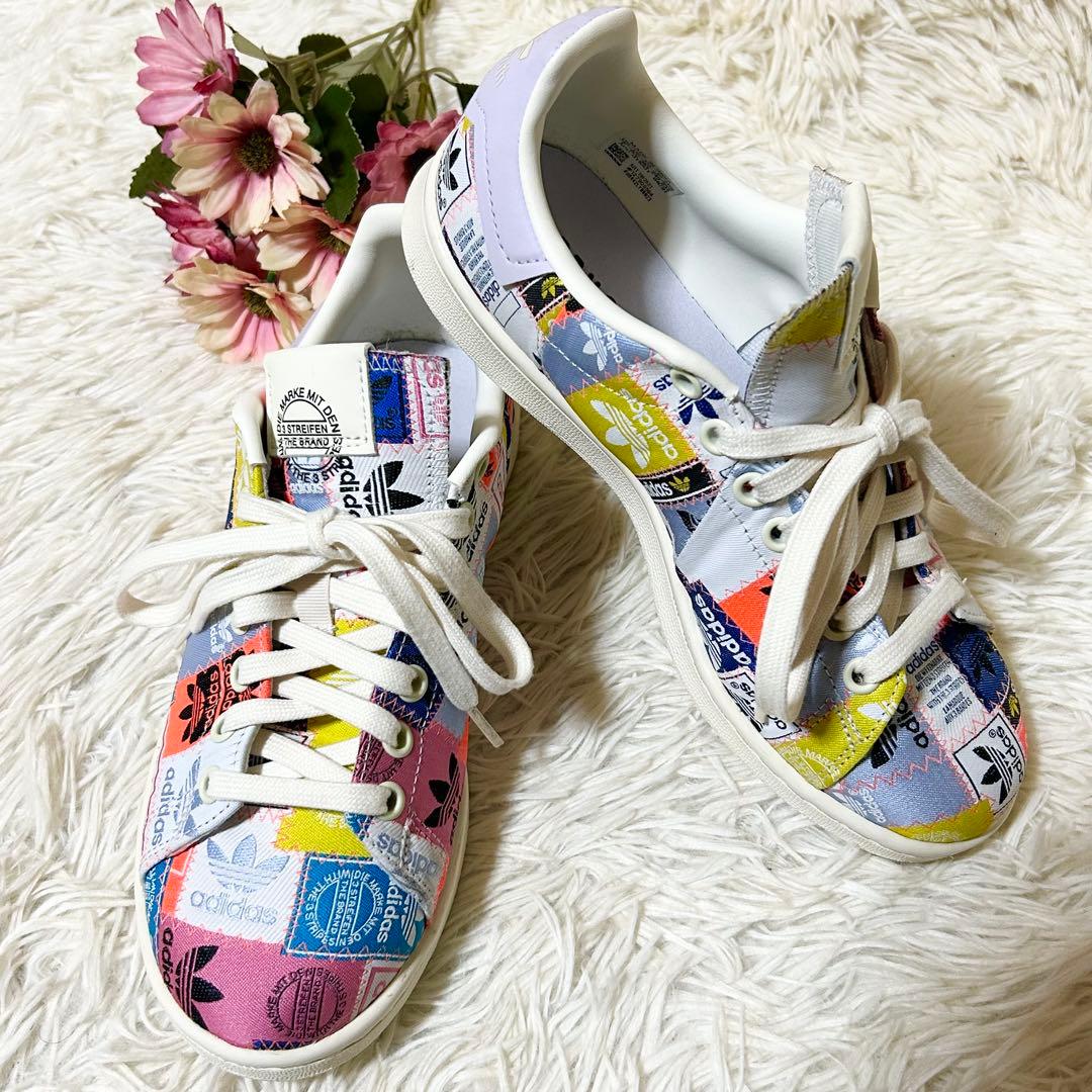 【極美品】アディダス オリジナルス スタン スミス スニーカー 総柄 24cm