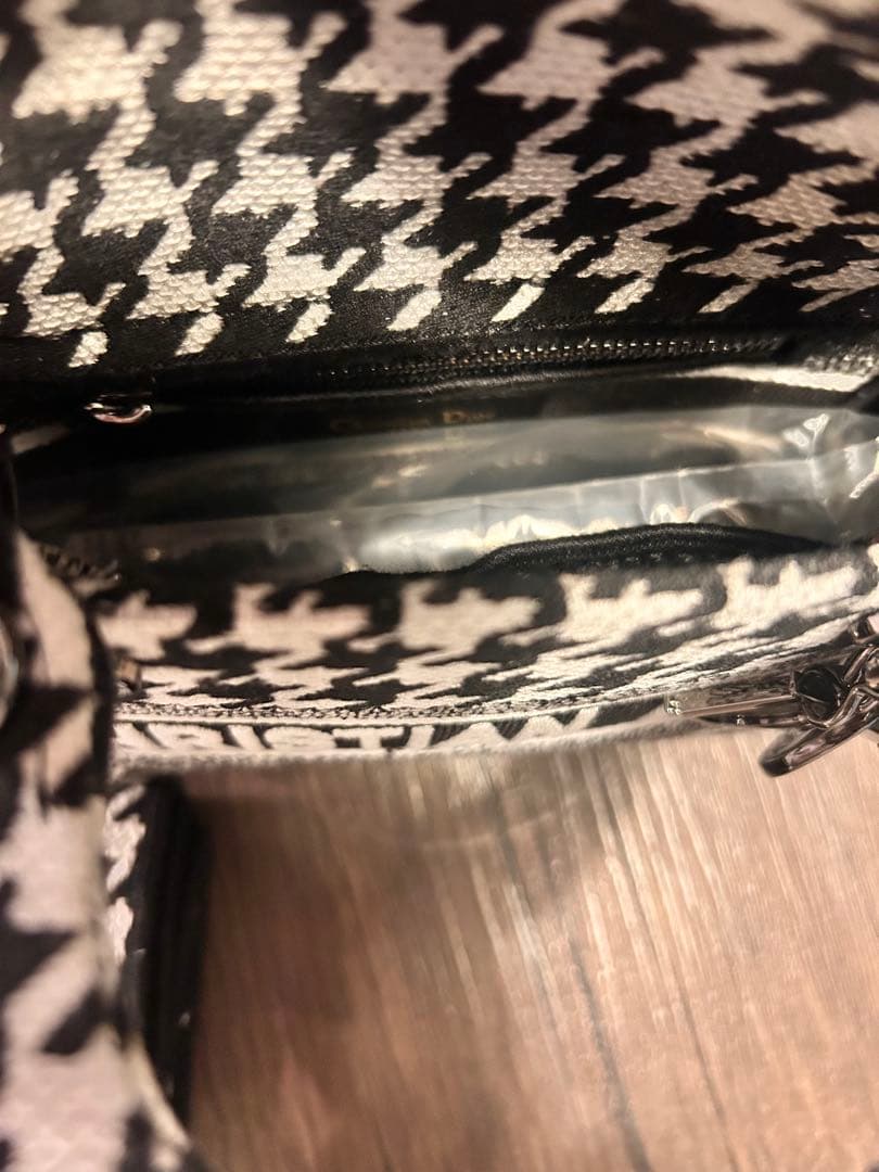 ショルダーバッグ　ディオール