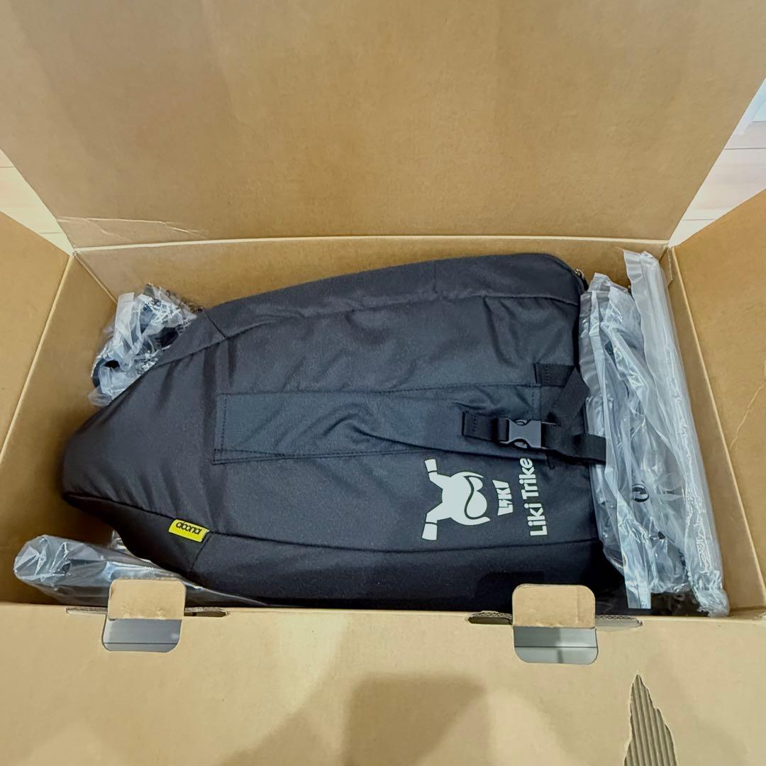 【新品】doona Liki Trike S5 折りたたみ三輪車　キッズ　子供