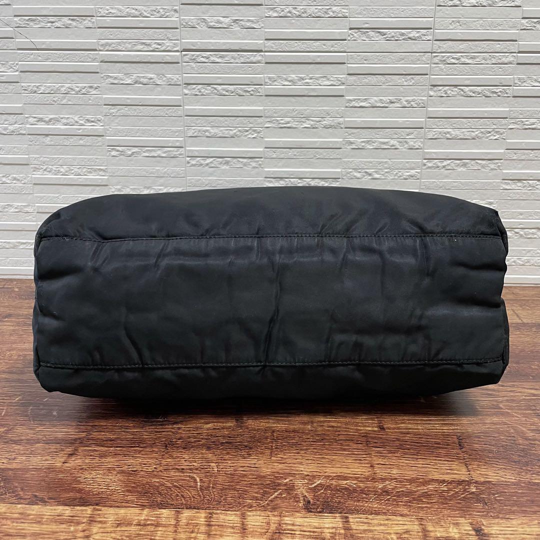 プラダ ナイロン 三角プレートロゴ ショルダー トート バッグ ブラック