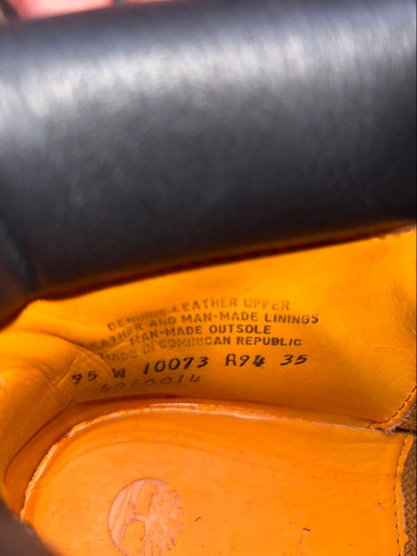 Timberland ブラックミッドカットブーツ