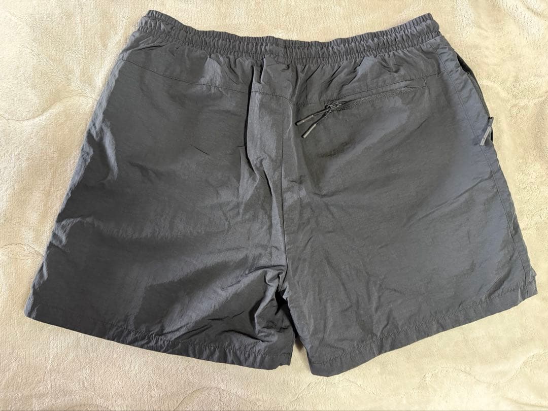 KITH & NIKE コラボ　ハーフパンツ