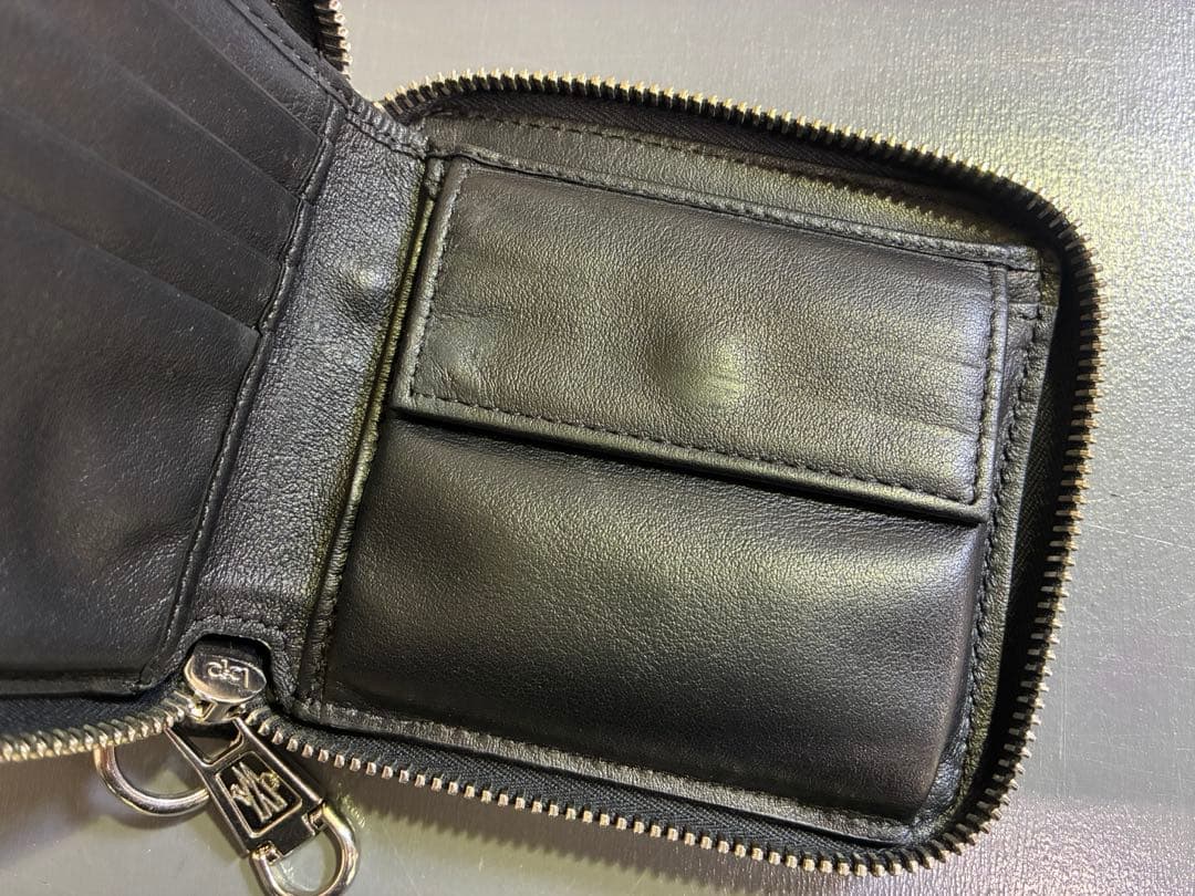 MONCLERモンクレール ラウンドジップ ネックストラップ付き メンズ