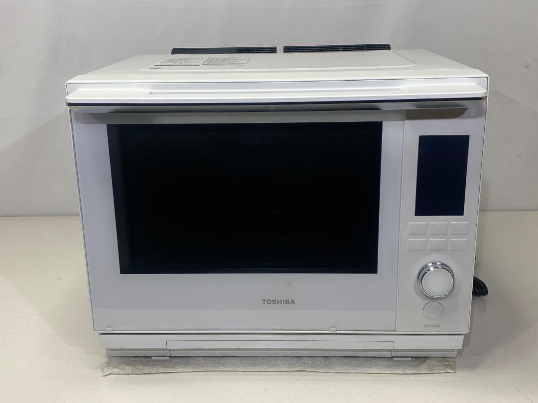 東芝 オーブンレンジ 石窯ドーム ER-YD3000（W） 2023年製