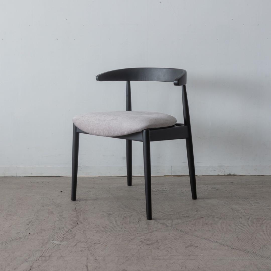 ダイニングチェア　アッシュ　ブラック