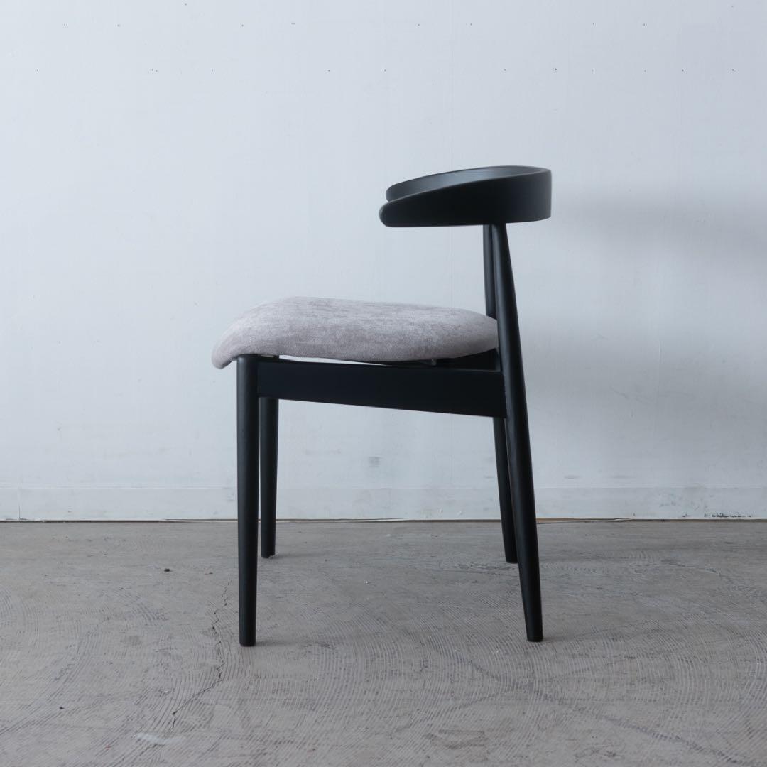 ダイニングチェア　アッシュ　ブラック