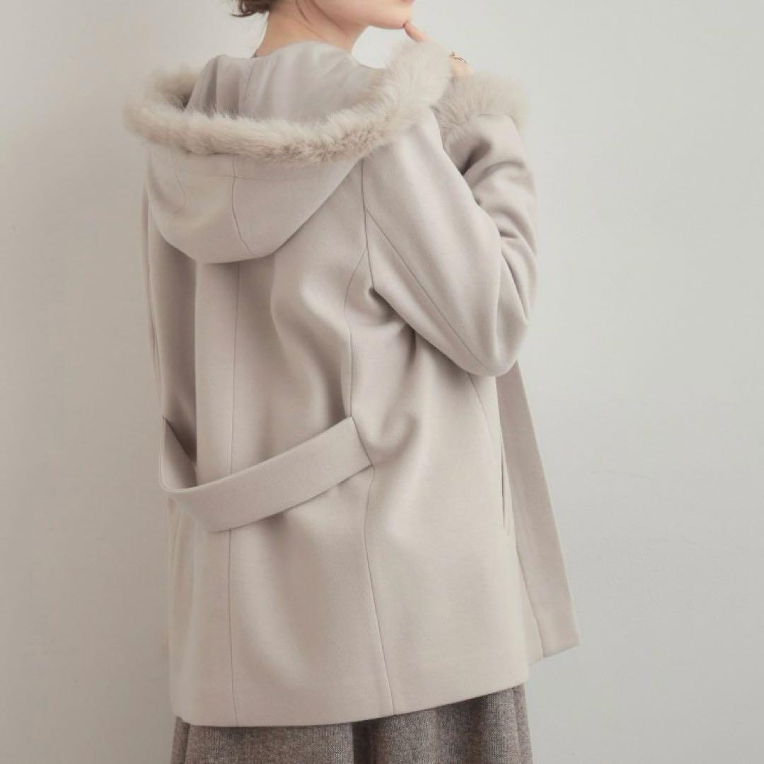 【クチュールブローチ】フードフェイクファー ハーフ丈コート/未使用品/25AW