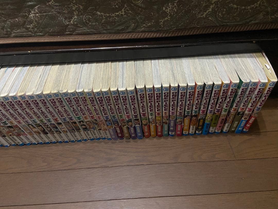 ONE PIECE 漫画セット1巻〜83巻、93巻　ブックカバー3つ　おまけ付き