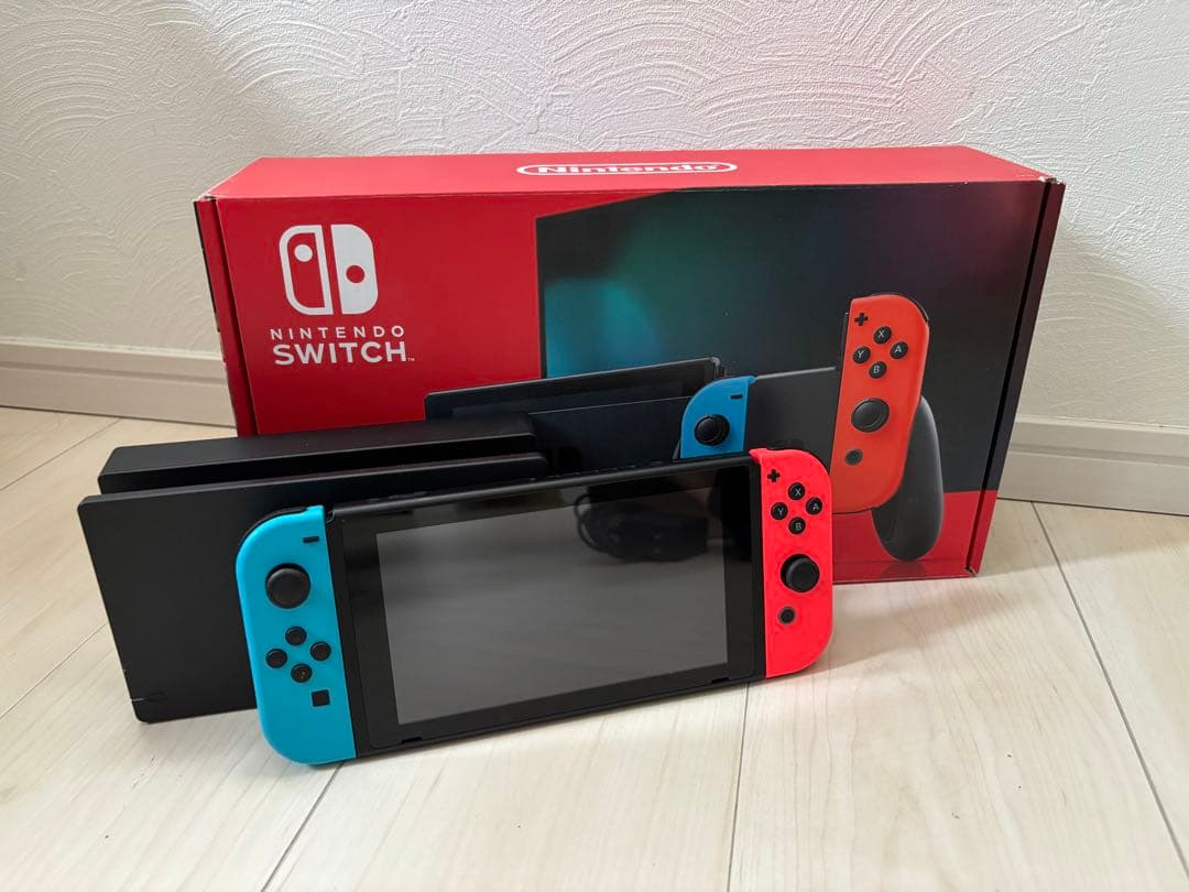 【美品】Nintendo Switch ネオンブルー/ネオンレッド 本体