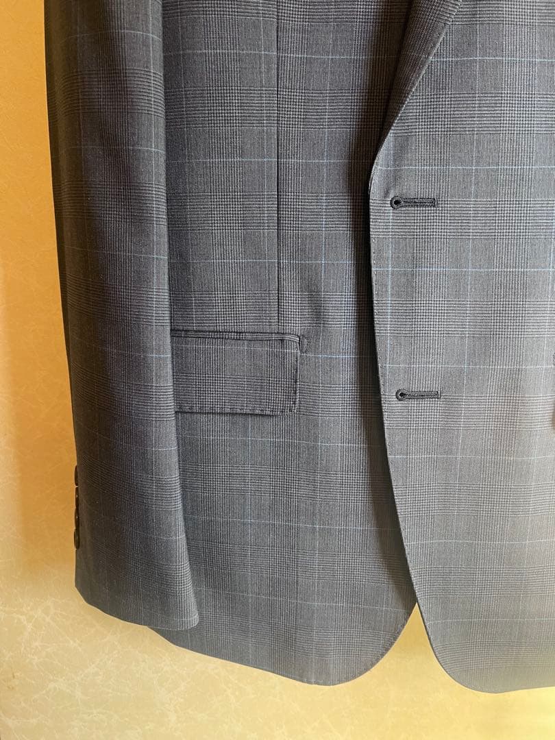 オンリー　ネイビーチェック柄 ビジネススーツ値下げ！