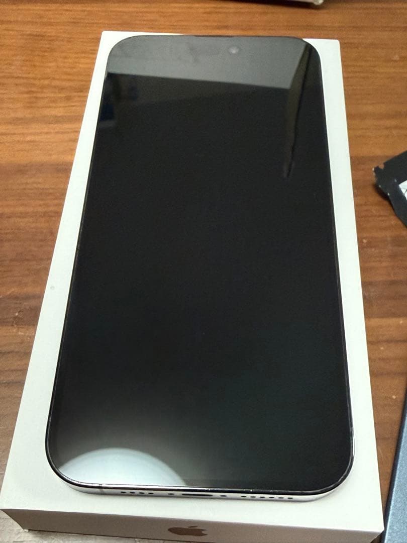 iPhone15 ピンク 128GB