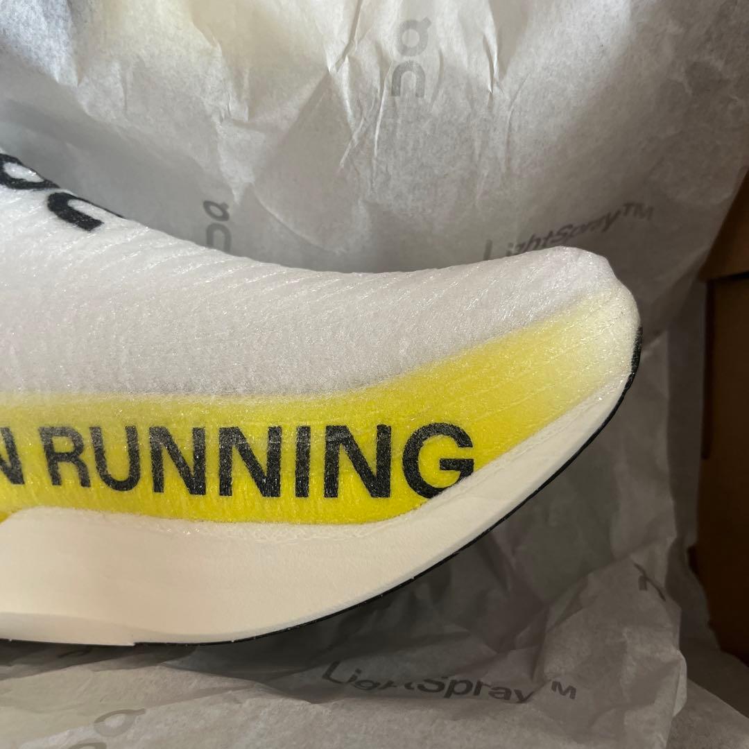 ウォーキング・ランニングウェア On Cloudboom Strike LS