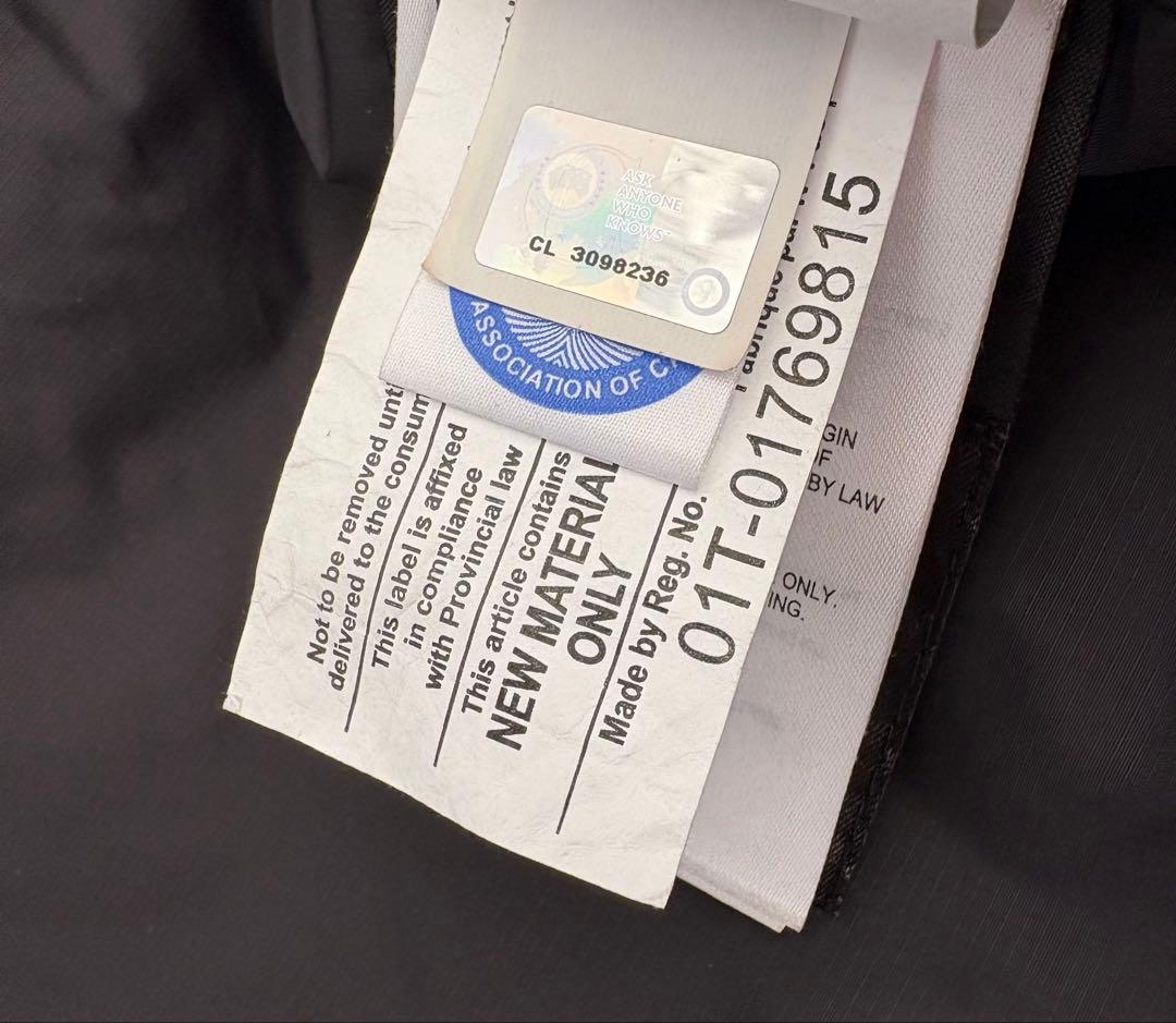 カナダグース キッズ　ダウン ジャケット ブルー 5070KPB 6歳〜7歳