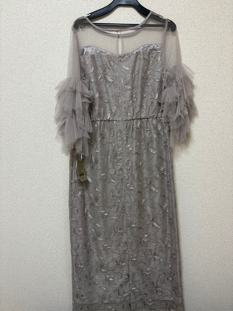 新品！LE'RURE Pearl motif embroidery dress