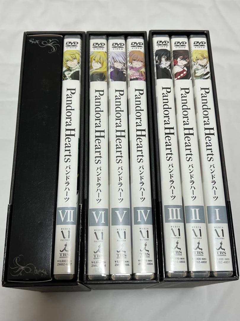 パンドラハーツ　アニメDVD 初回限定盤　未完セット　1巻〜7巻　トランプ付き