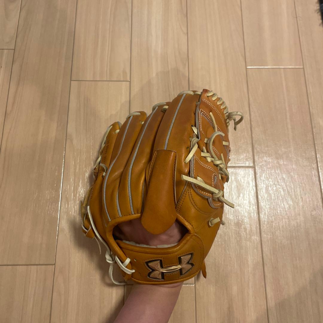 アンダーアーマー硬式投手用