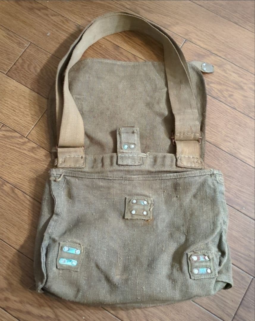 日本海軍雑嚢（糧嚢）実物初期型