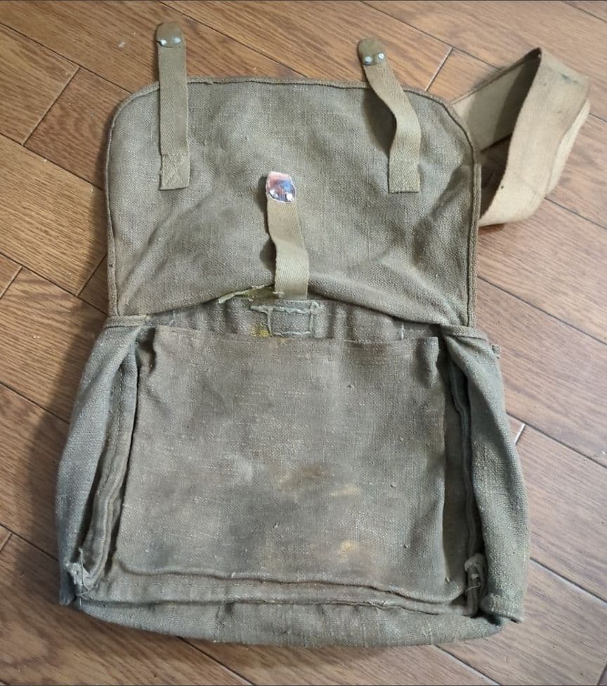 日本海軍雑嚢（糧嚢）実物初期型