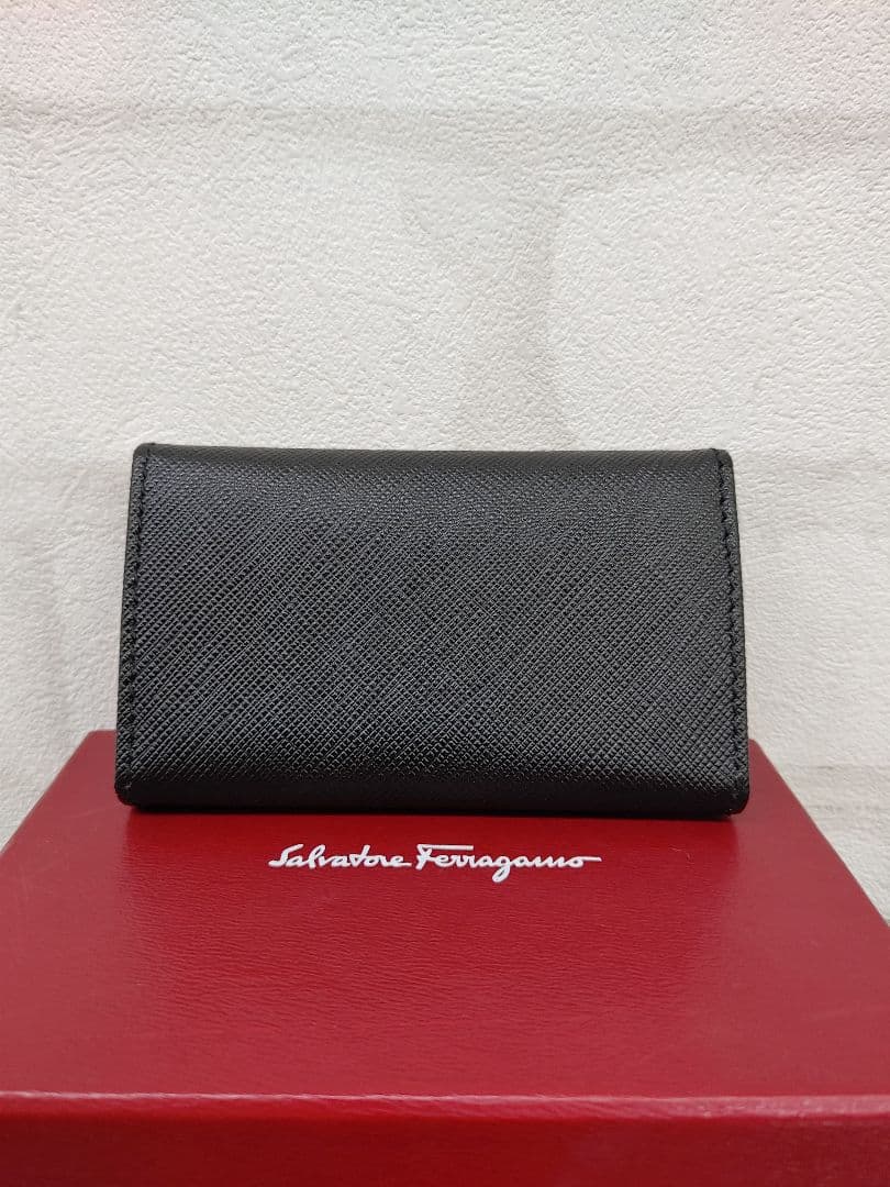 Ferragamo サルヴァトーレフェラガモ ガンチーニ キーケース 6連