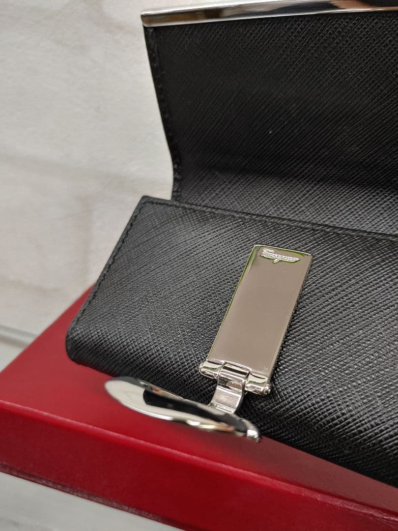 Ferragamo サルヴァトーレフェラガモ ガンチーニ キーケース 6連