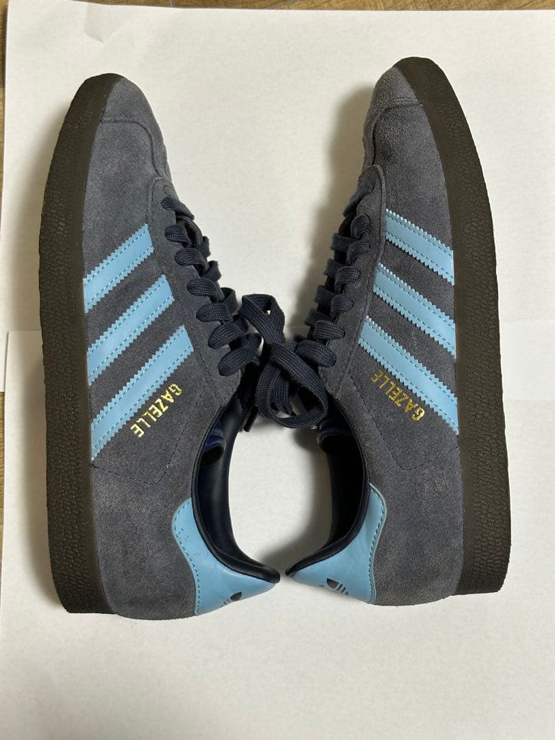 adidas gazelle 水色/ブルー