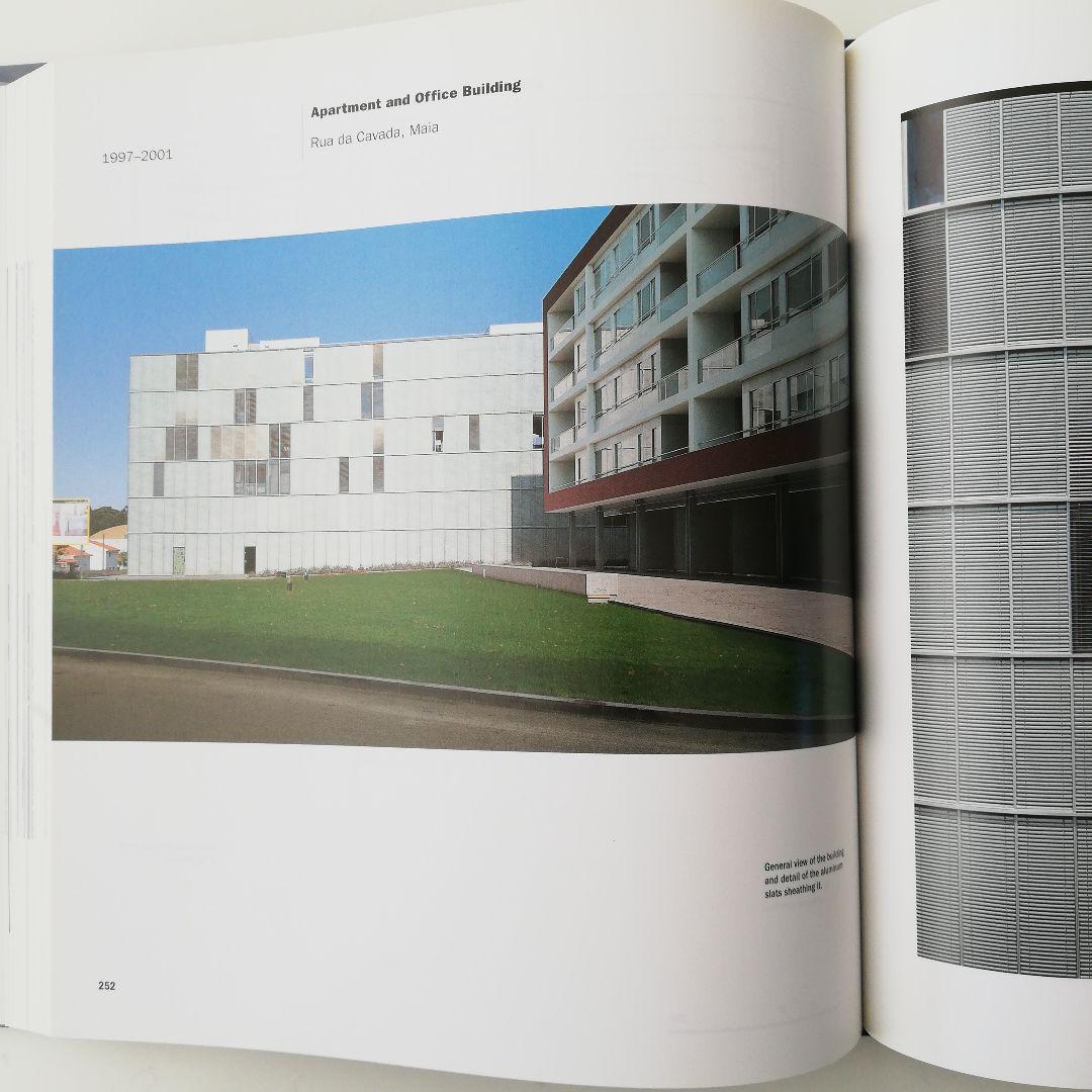 EDUARDO SOUTO DE MOURA 洋書