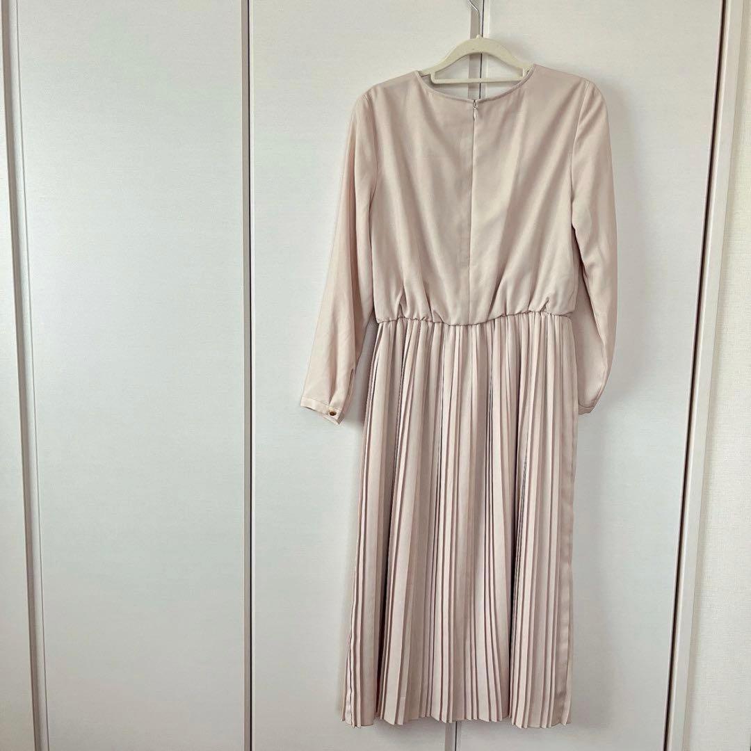 【新品】UNTITLED ワンピース Mサイズ