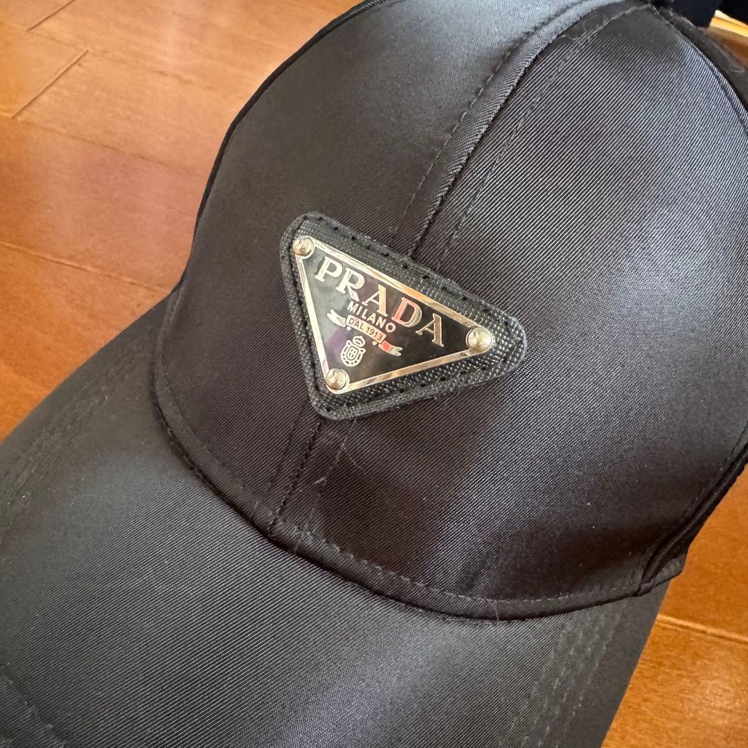 PRADA キャップ