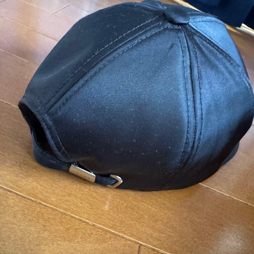 PRADA キャップ