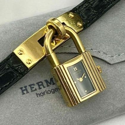 エルメスケリーウォッチ ゴールド 黒文字盤 新品電池 クロコダイルブラックベルト