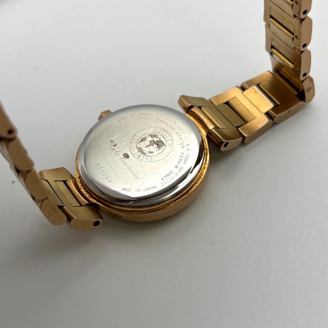 【稼動】シチズン クロスシー 電波ソーラー シェル文字盤 腕時計 ゴールド系