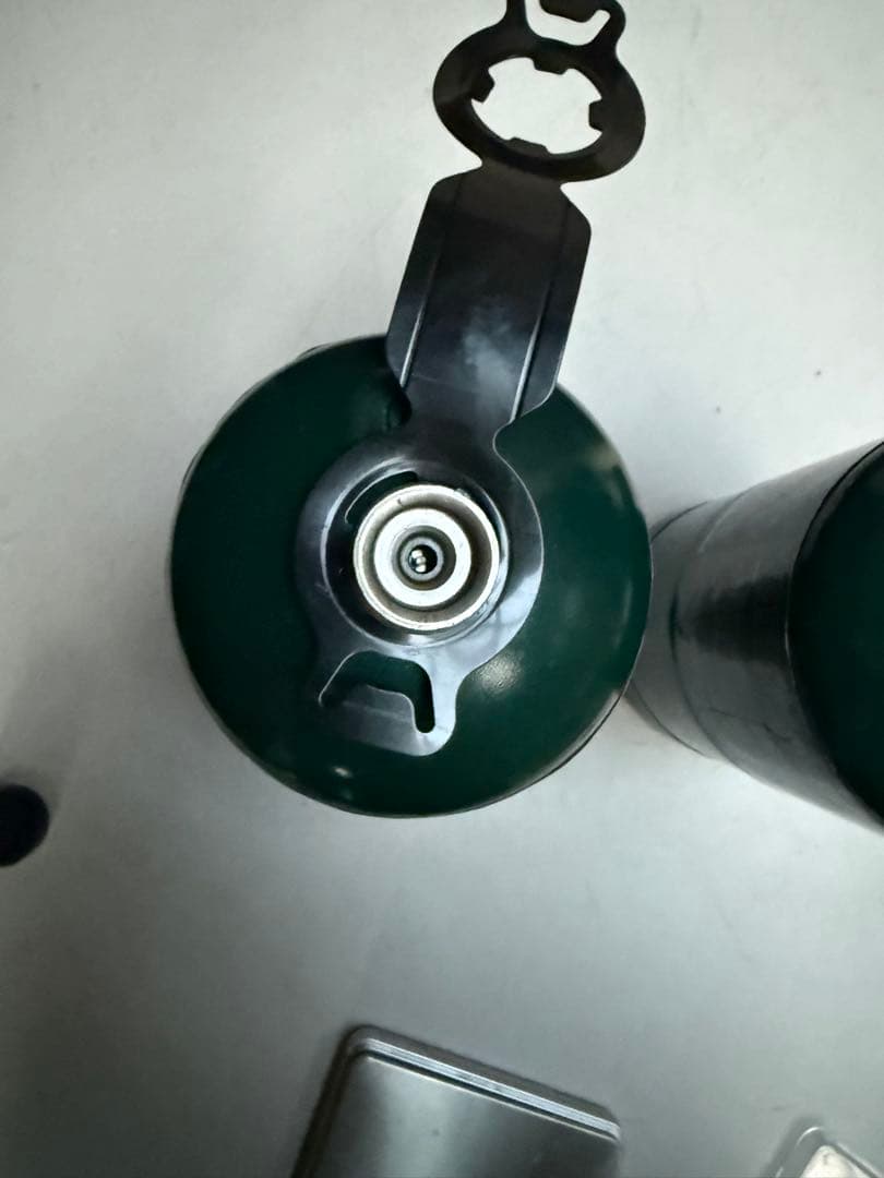 プロパンガス US コールマン キャンプ アメリカ ガス缶　2本セット　満タン