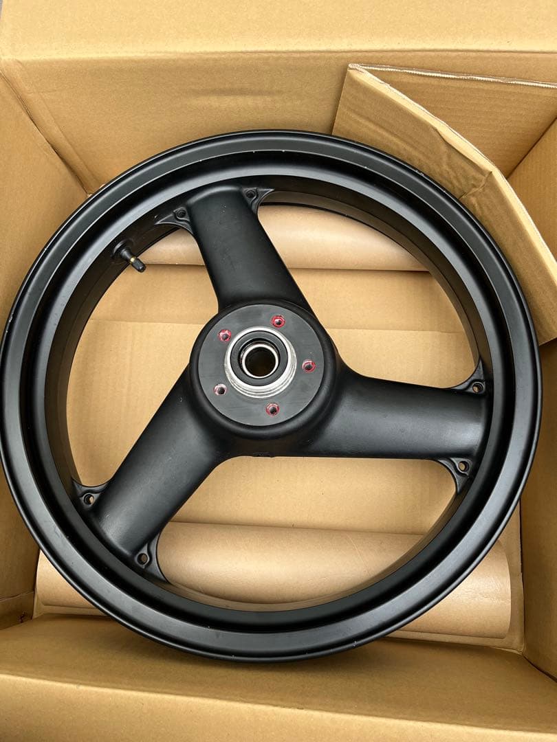 zrx1200フロントホイール　zzr1100D zx11流用