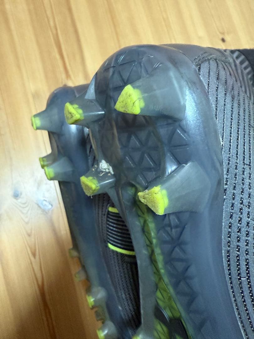 Under Armour アメフトスパイク 29cm ブラック/イエロー