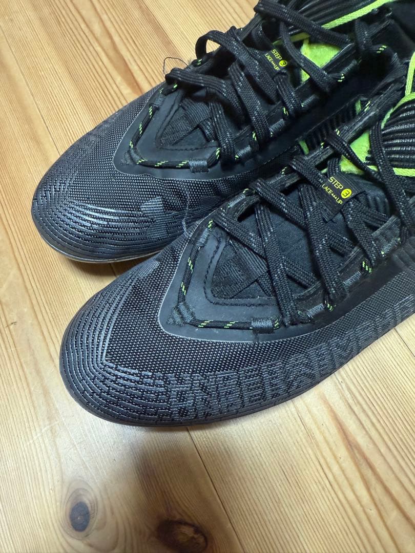 Under Armour アメフトスパイク 29cm ブラック/イエロー