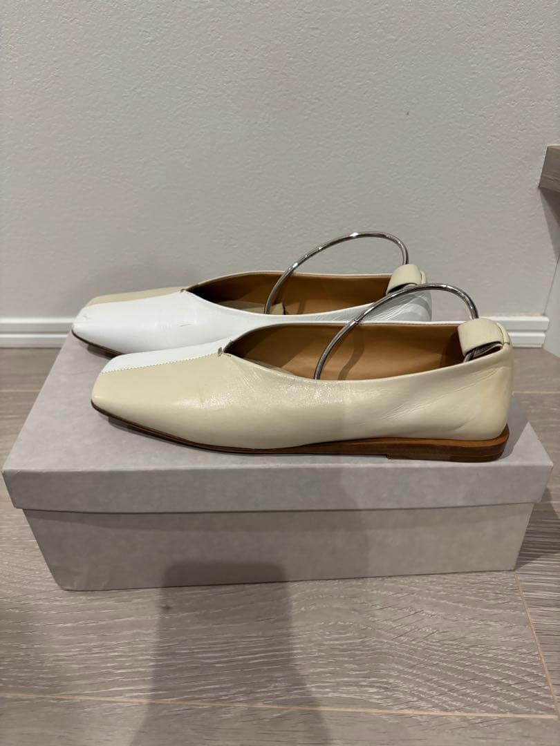 ジルサンダー　フラットシューズ ホワイト アイボリー