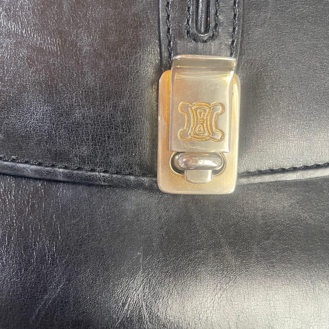 セリーヌ　ヴィンテージ レザーショルダーバッグ