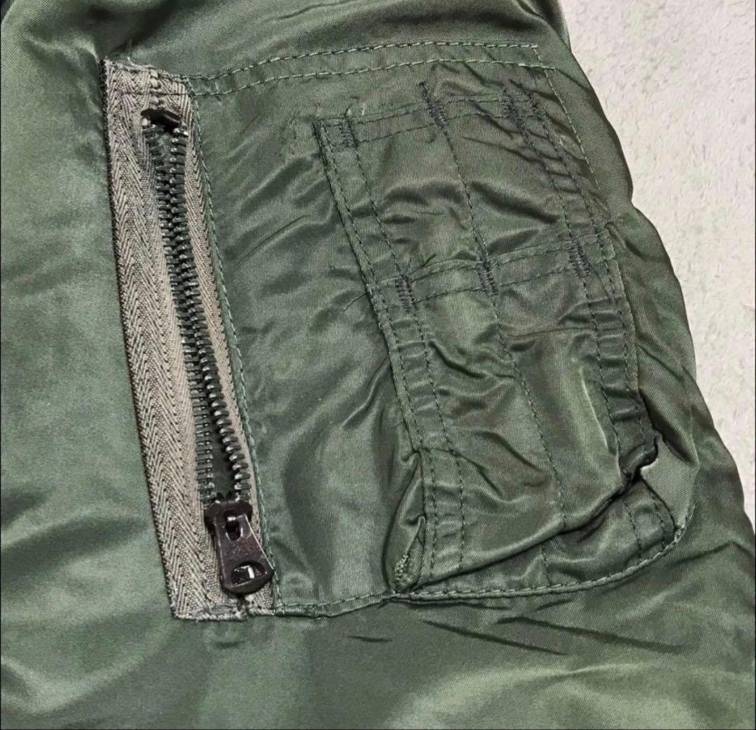 90s AVIREX MA-1 ミリタリーフライトジャケット　USA製 L