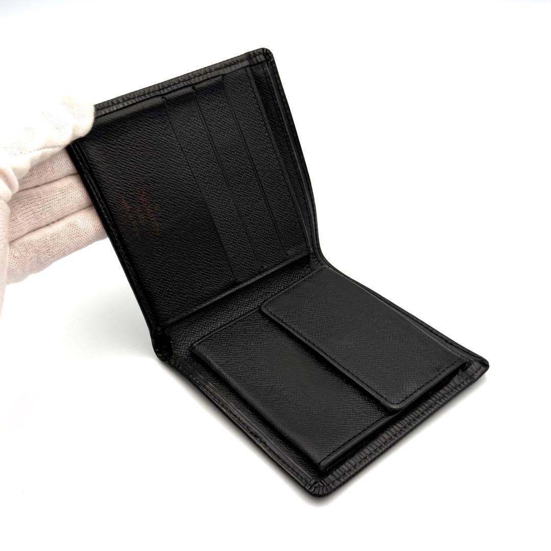 ルイヴィトン エピ ポルトビエカルトクレディモネ 二つ折り財布 ブラック 黒