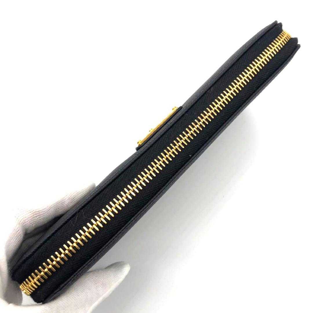 未使用✨プラダ ラウンドファスナー レザー　長財布 トライアングルロゴ ブラック