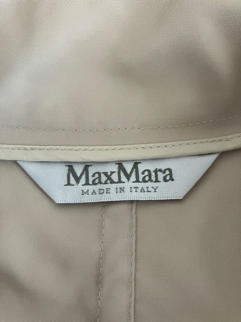 MaxMara フレアスリーブ ポンチョ形コート