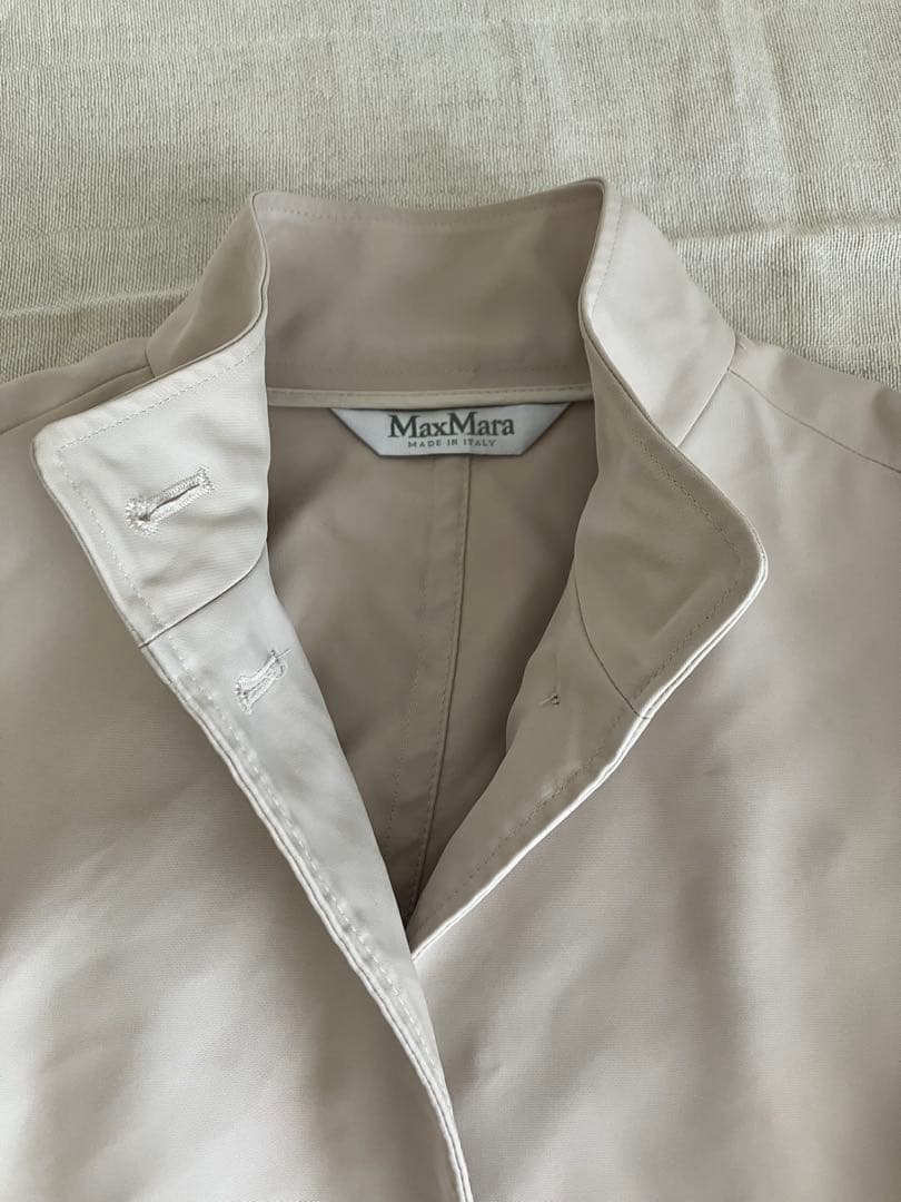 MaxMara フレアスリーブ ポンチョ形コート