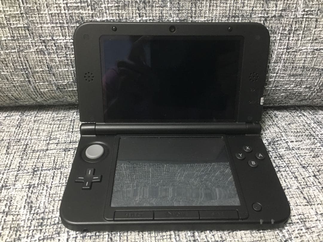 ３DS LL ブラック（生産終了モデル）ケース付き