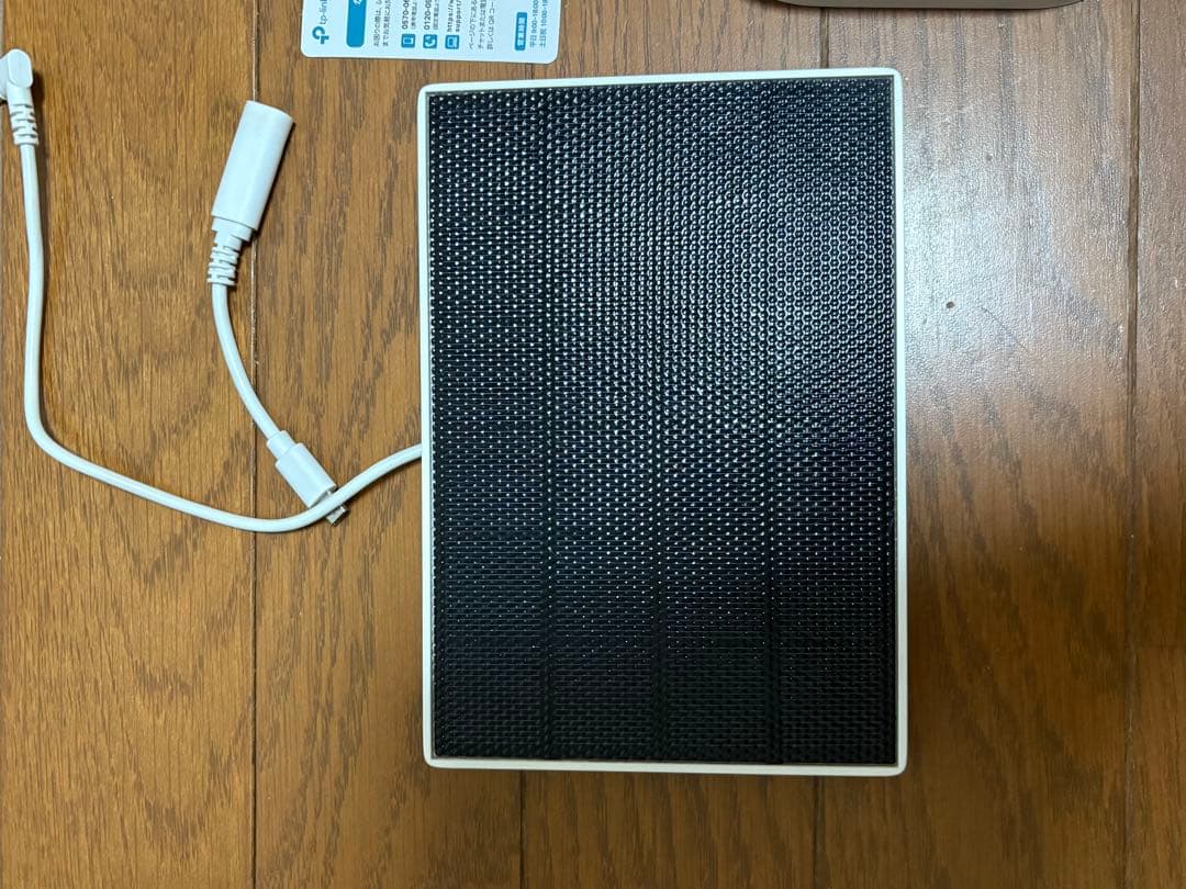 TP-Link Tapo C425 カメラ ソーラーパネル メモリカード 付き