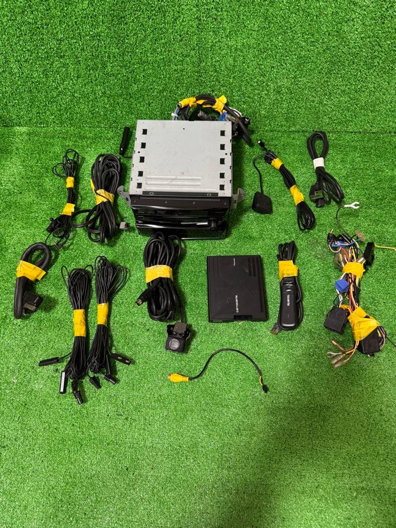 Pioneer VH-0099 カーナビ 7インチ MAP 2016