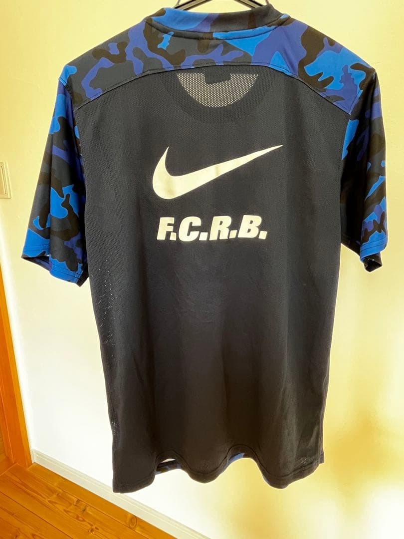 【2月,3月限定価格】【超貴重】FCRB トレーニングウェアセットアップ